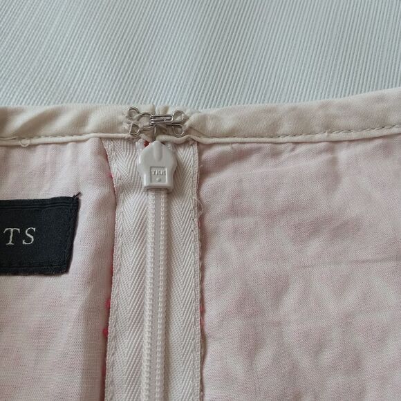 Talbots Pink & Cream Embroidered Eyelet Cutout Pencil Style Skirt Women's Size 4 - Picture 5 of 12